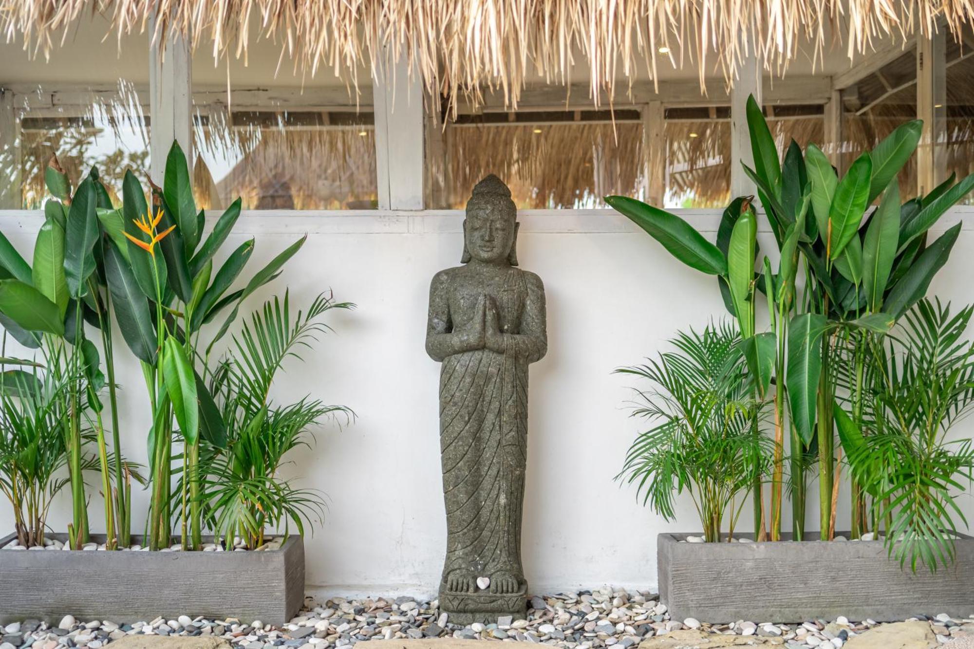 Balangan Beach Villa Idaman Bungalows Jimbaran Екстериор снимка